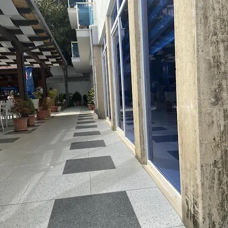 Center Park Velipojë