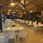 Center Park Ξενοδοχείο *