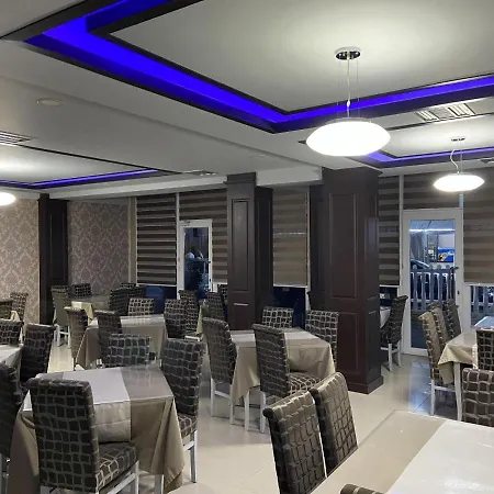 Hotel Center Park *