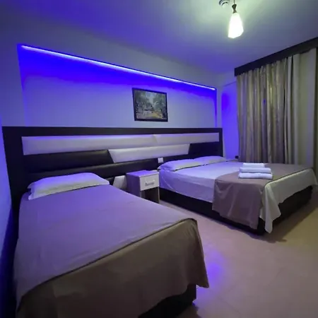 Center Park Hotel Velipojë