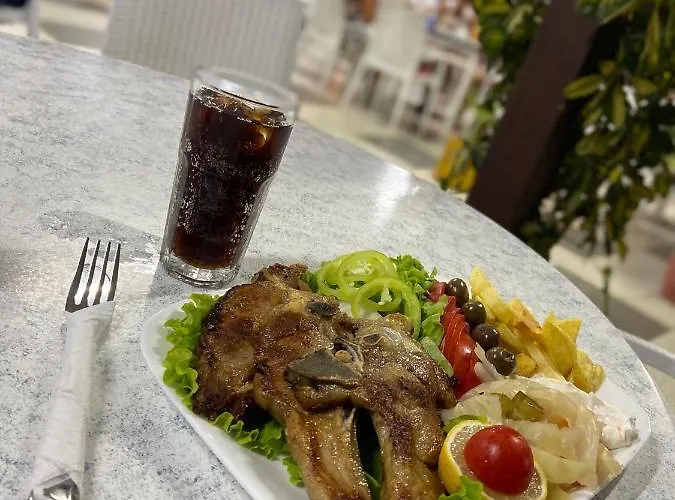 Center Park Hotel Velipojë