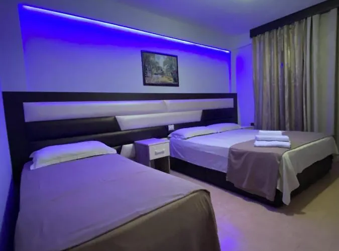 Center Park Hotel Velipojë