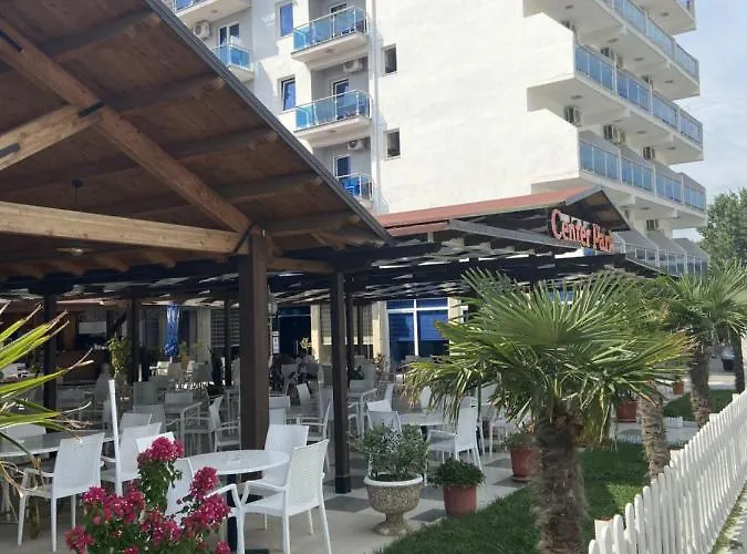 Center Park Hotel